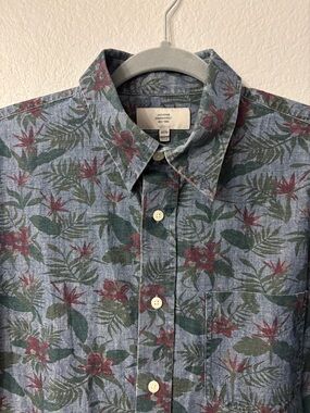 Jack Spade Short Sleeve Blue Chambray Floral Button-Up Shirt